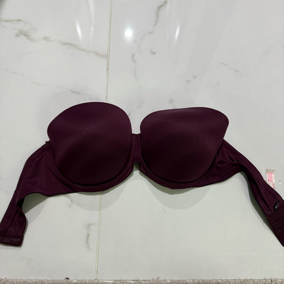Victoria’s Secret Bra Strapless Everywhere Pushup 34DD - Picture 1 of 3